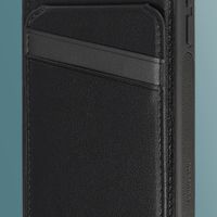 imoshion Backcover met kaarthouder en stand Apple iPhone 17e / 16e - Zwart