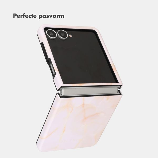 Selencia Vivid Backcover met MagSafe Samsung Galaxy Z Flip 8 - Golden Beige Marble