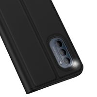 Dux Ducis Slim Softcase Bookcase Motorola Moto G31 / G41 - Zwart