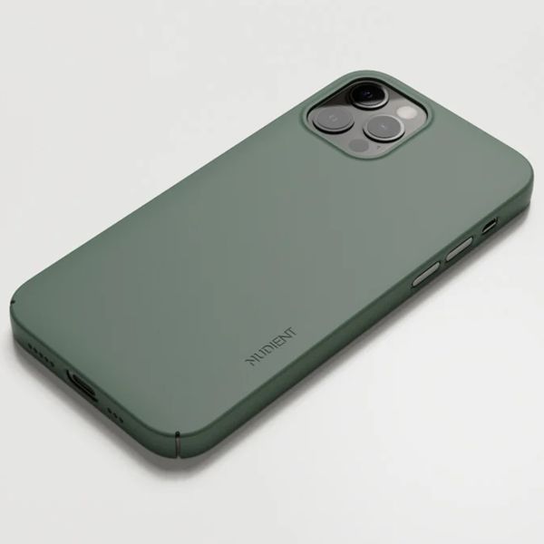 Nudient Thin Case iPhone 12 (Pro) - Misty Green