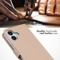 Selencia Genuine Leather Book Case Apple iPhone 17 - Dusty Pink