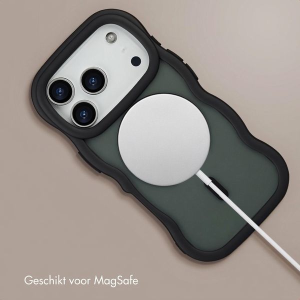 Selencia Wavy Backcover met MagSafe Apple iPhone 17 Pro - Zwart