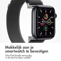 imoshion Nylon Trail bandje Apple Watch Series 1 t/m 11 / SE / Ultra (44/45/46/49 mm) - Black / Grey
