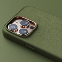 Njorð Collections Suède Comfort+ Case iPhone 14 Pro Max - Olive