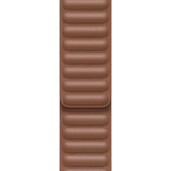 Apple Leather Link Apple Watch Series 1 t/m 9 / SE (38/40/41 mm) | Series 10 / 11 (42 mm) - Maat M/L - Saddle Brown