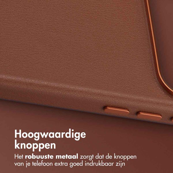 Accezz MagSafe Leather Backcover Apple iPhone 17 Pro Max - Sienna Brown