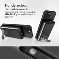 imoshion 4-in-1 MagSafe Powerbank with Stand 10,000 mAh - Power Delivery - iPhone / AirPods / Apple Watch - Black