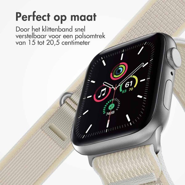 imoshion Nylon Trail bandje Apple Watch Series 1 t/m 9 / SE (38/40/41 mm) | Series 10 (42 mm) - Sterrenlicht