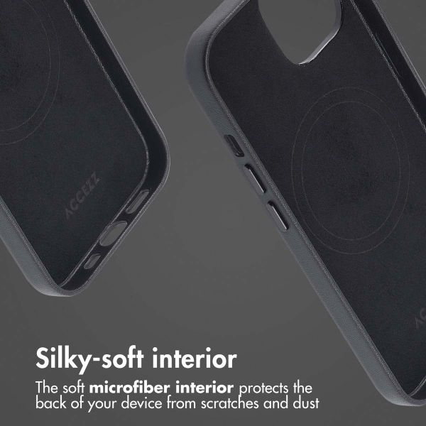Accezz Leather Back Cover with MagSafe Apple iPhone 15 - Onyx Black