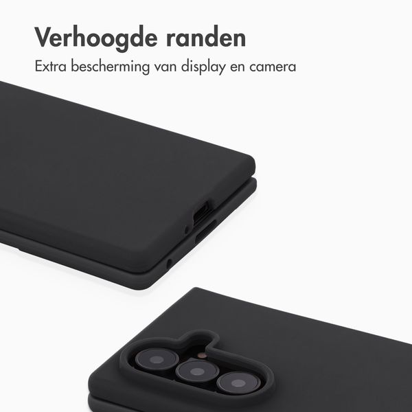Accezz Liquid Silicone Backcover Samsung Galaxy Z Fold 8 Ultra - Zwart