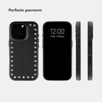 Selencia Studs Backcover met MagSafe Apple iPhone 16 Pro - Velvet Black