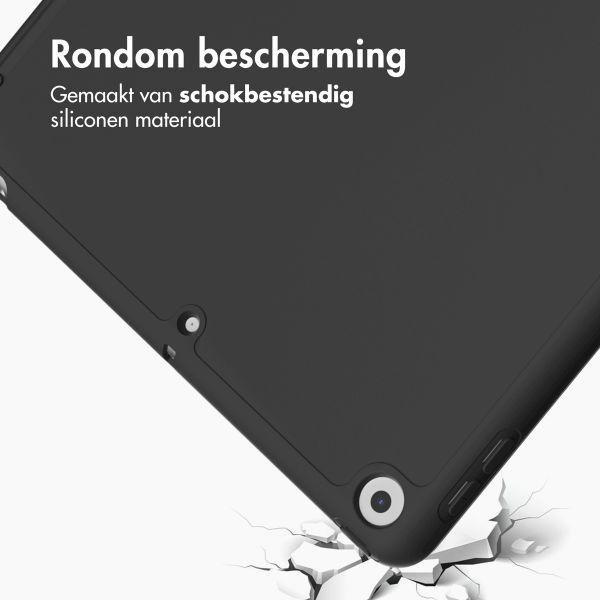 Accezz Smart Silicone Bookcase Apple iPad 6 (2018) 9.7 inch / iPad 5 (2017) 9.7 inch - Zwart