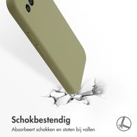 Accezz Liquid Silicone Backcover Google Pixel 9A - Groen