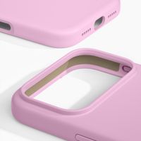 iDeal of Sweden Silicone Case met MagSafe Apple iPhone 18 Pro / 17 Pro - Bubblegum Pink