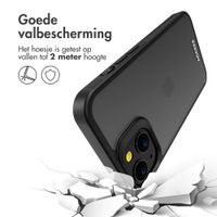 Accezz Rugged Frosted Backcover Apple iPhone 13 - Zwart