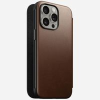 Nomad Modern Leather FolioBookcase Apple iPhone 15 Pro Max - Bruin