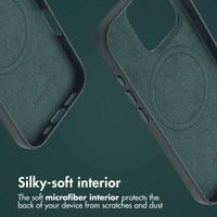 Accezz Leather Back Cover with MagSafe Apple iPhone 16 Pro - Cedar Green