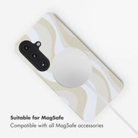 Selencia Vivid Back Cover with MagSafe Samsung Galaxy S26 - Desert Waves Beige
