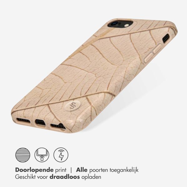 Selencia Aurora Fashion Backcover iPhone SE (2022 / 2020) / 8 / 7 - Duurzaam hoesje - 100% gerecycled - Earth Leaf Beige