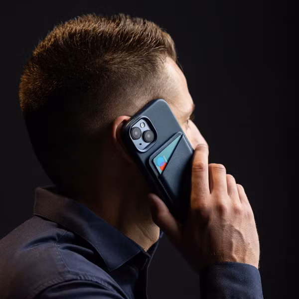 Accezz Leren Kaarthouder - Geschikt voor MagSafe en Qi2 - Nightfall Blue