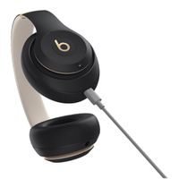 Beats Studio Pro Draadloze Koptelefoon met Noise Cancelling (ANC) - Zwart / Goud