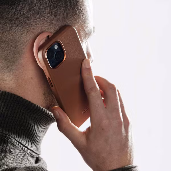 Accezz MagSafe Leather Backcover Samsung Galaxy S24 Plus - Sienna Brown