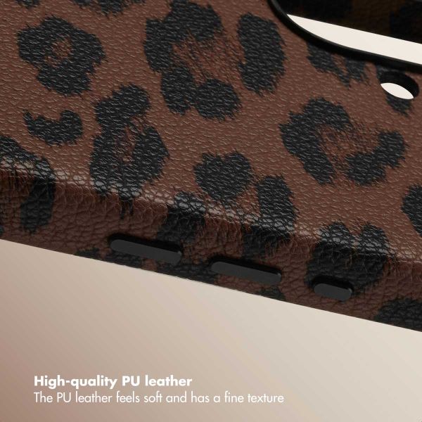 Selencia Sabi Back Cover Panther Print with MagSafe Apple iPhone 16 - Mocha Brown