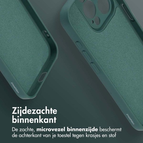 imoshion Color Backcover met MagSafe iPhone 15 Pro - Donkergroen