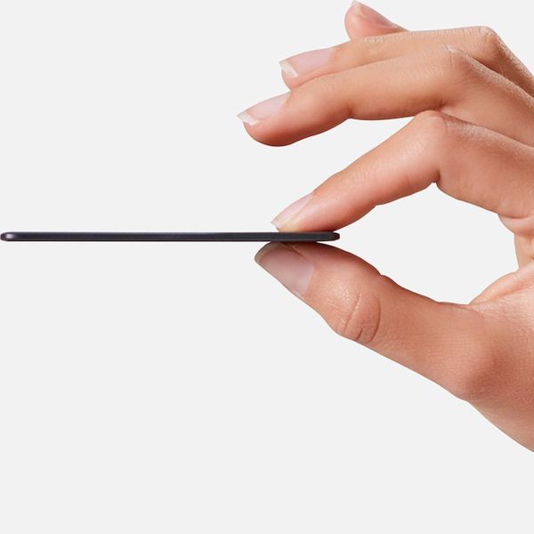 Chipolo Spot Bundle - Bluetooth tracker voor iOS - 1x tag & 1x card - Zwart