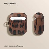 Selencia Sabi Case met panterprint  Apple Airpods 1 / 2 - Mocha Brown