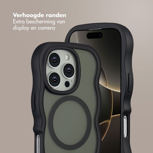 Selencia Wavy Backcover met MagSafe Apple iPhone 16 Pro - Zwart