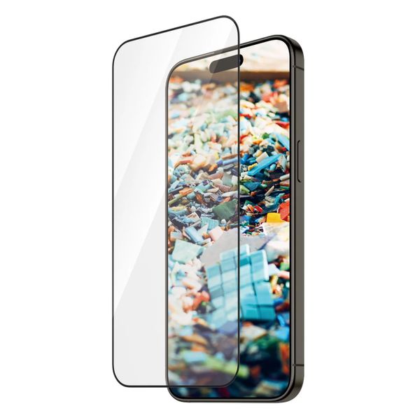 PanzerGlass Ultra-Wide Fit Anti-Bacterial Screenprotector iPhone 15 Pro Max