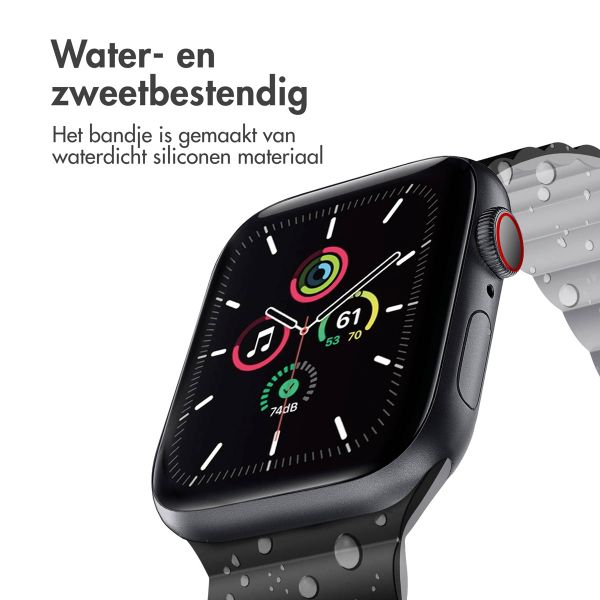 imoshion Siliconen magnetisch bandje Apple Watch Series 1 t/m 9 / SE (38/40/41 mm) | Series 10 (42 mm) - Zwart / Grijs