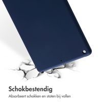 Accezz Liquid Silicone Backcover Apple iPad 9 (2021) 10.2 inch / iPad 8 (2020) 10.2 inch / iPad 7 (2019) 10.2 inch - Donkerblauw