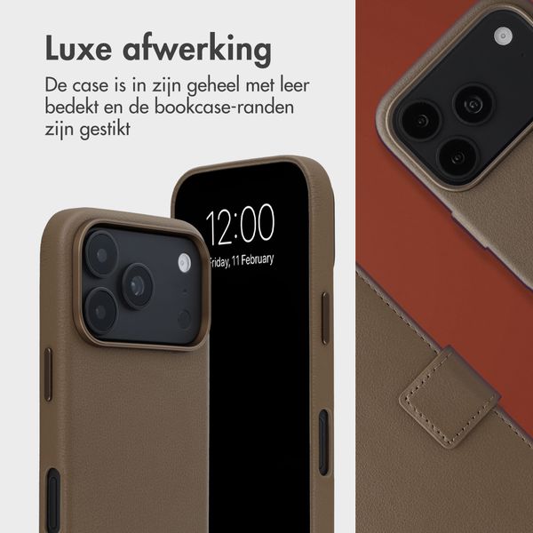 Accezz Leather Bookcase 2-in-1 met MagSafe Apple iPhone 18 Pro Max / 17 Pro Max - Coffee Brown