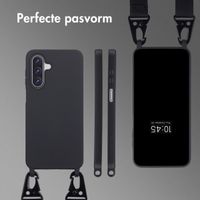 Selencia Siliconen hoesje met afneembaar koord Samsung Galaxy A17 - Zwart
