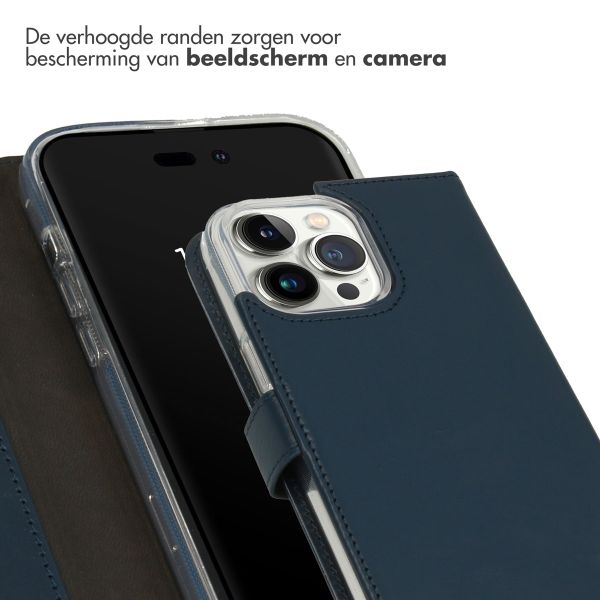 Selencia Echt Lederen Bookcase iPhone 14 Pro Max - Blauw