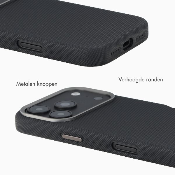 Accezz Mesh Backcover met MagSafe Apple iPhone 17 Pro Max - Zwart