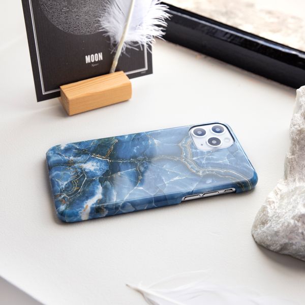 Selencia Maya Fashion Backcover iPhone 12 (Pro) - Onyx Blue