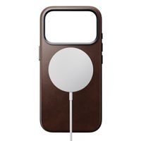 Nomad Traditional Horween Leather Backcover met MagSafe Apple iPhone 17 Pro - Rustic Brown