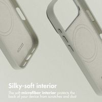 Accezz Leather Back Cover with MagSafe Apple iPhone 17 Pro - Light Grey