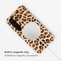Selencia Vivid Backcover met MagSafe Samsung Galaxy S25 - Wild Leo
