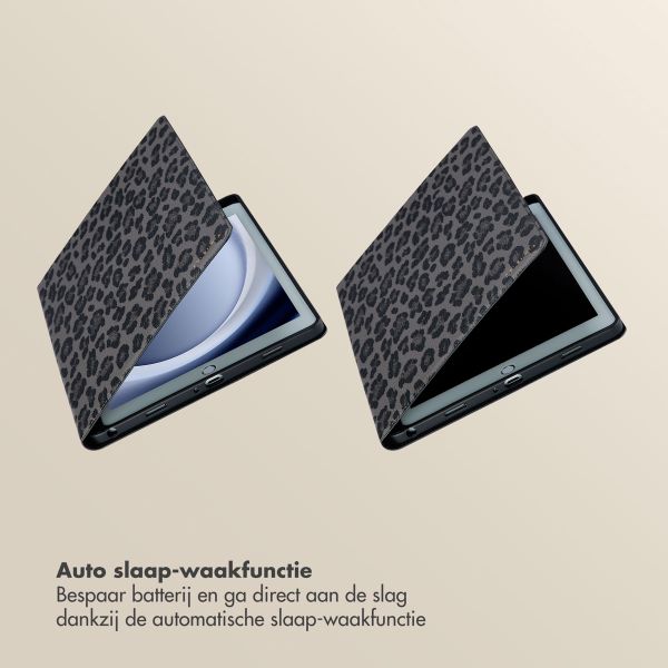 Selencia Sabi Bookcase met panterprint Samsung Galaxy Tab A9 Plus - Midnight Black