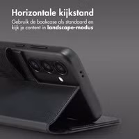 Accezz Leather Bookcase 2-in-1 met MagSafe Samsung Galaxy S24 - Onyx Black