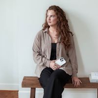 Selencia Vivid Backcover Apple iPhone 11 - Nature Light Brown