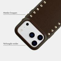 Selencia Studs Backcover met MagSafe Apple iPhone 17 Pro - Cacao Crush