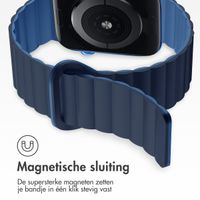 imoshion Siliconen magnetisch bandje Apple Watch Series 1 t/m 10 / SE / Ultra (2) (44/45/46/49 mm) - Donkerblauw