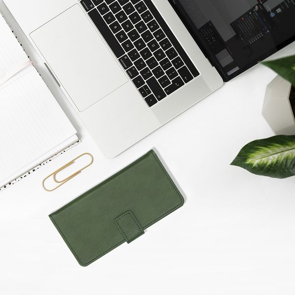 imoshion Luxe Bookcase Samsung Galaxy A01 - Groen