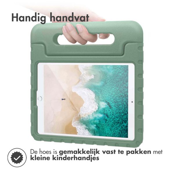 imoshion Kidsproof Backcover met handvat iPad 7 (2019) / iPad 8 (2020) / iPad 9 (2021) 10.2 inch - Olijfgroen