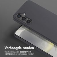 Selencia Siliconen hoesje met afneembaar koord Samsung Galaxy S24 FE - Zwart